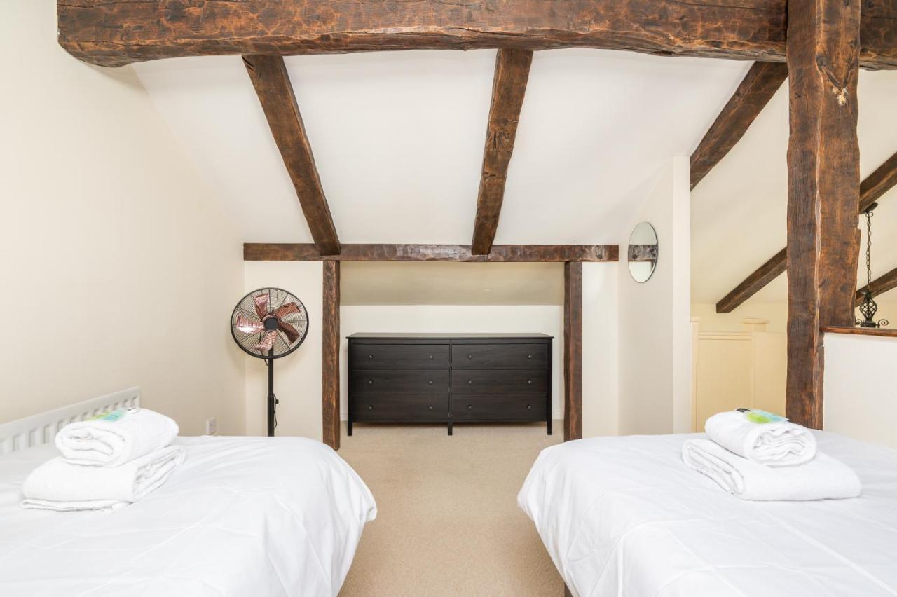 Pass The Keys Charming Cottage Near Clifton Moor York Exteriör bild