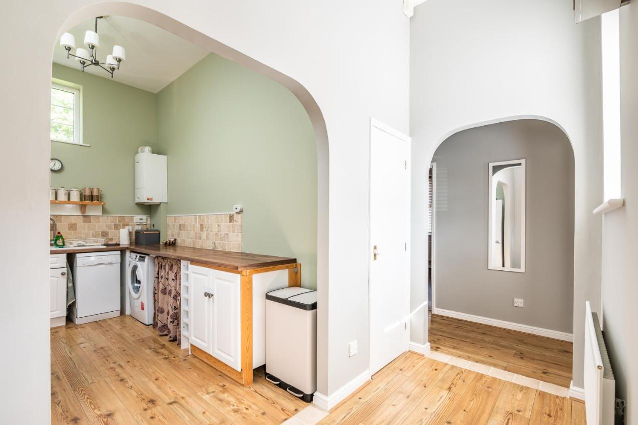 Pass The Keys Charming Cottage Near Clifton Moor York Exteriör bild